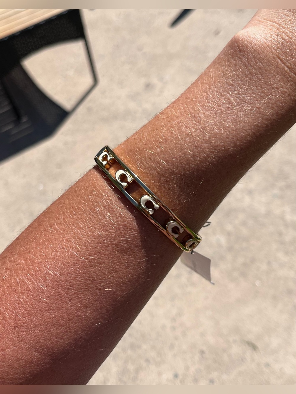 Coach Logo Signature C Open Enamel Hinge Bracelet Bangle White Gold - Picture 5 of 8